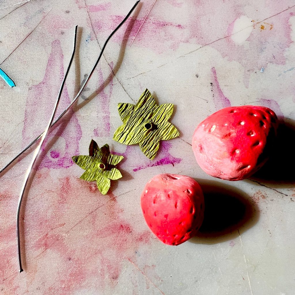 Erdbeeren basteln